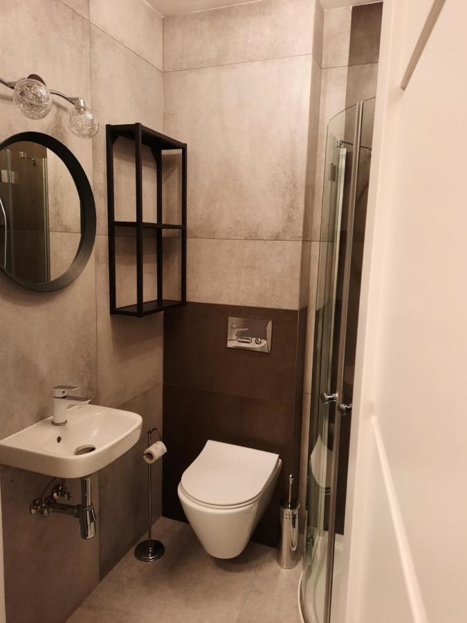 Krysztal A10, Garaz Apartment คาร์ปัตซ์ ภายนอก รูปภาพ
